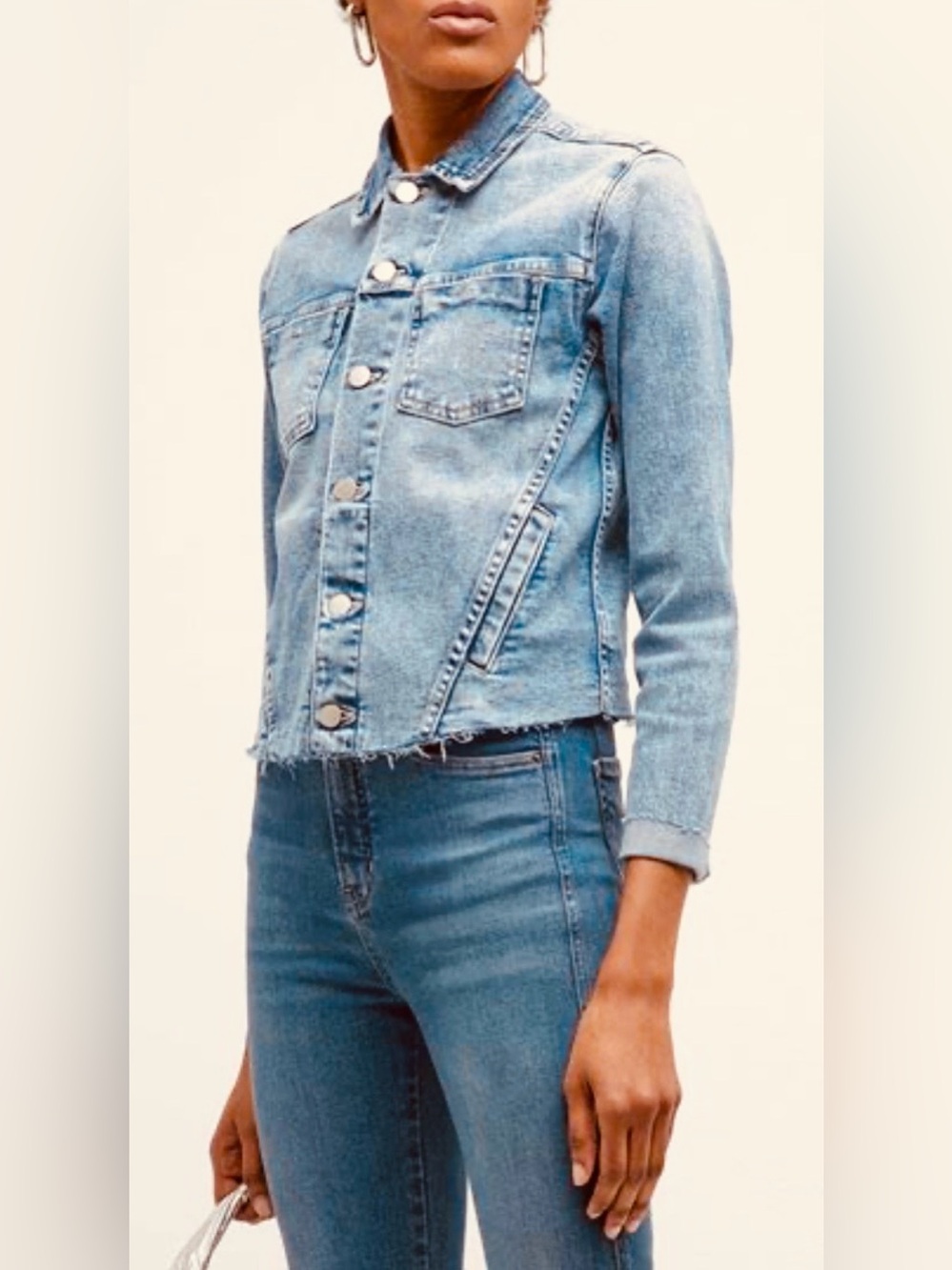L’AGENCE Janelle Slim Raw Hem Denim Jacket /Glacier Wash / Size Small